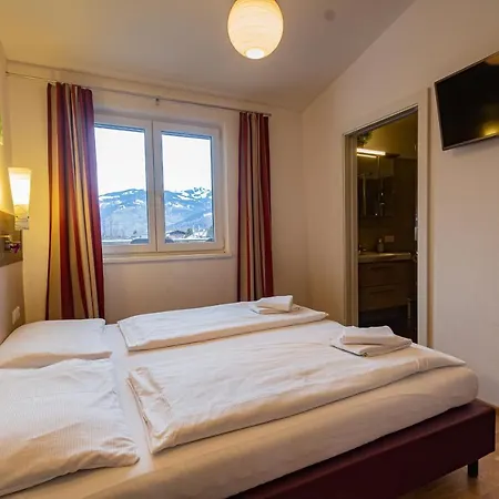 Penthouse Schmetterling Mit Dachterrasse *