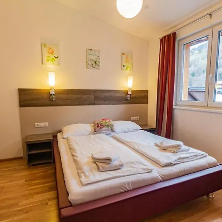 Διαμέρισμα Penthouse Schmetterling Mit Dachterrasse *