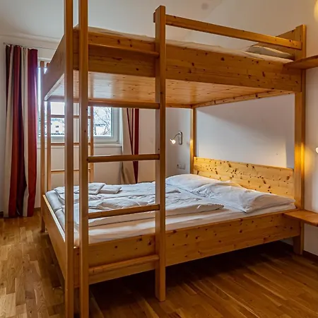 Penthouse Schmetterling Mit Dachterrasse Διαμέρισμα *