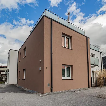 Penthouse Schmetterling Mit Dachterrasse