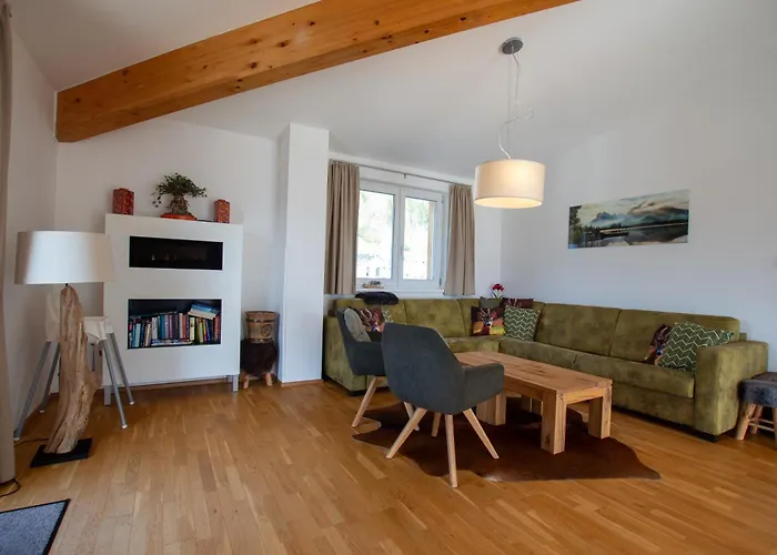 Апартаменти Penthouse Schmetterling Mit Dachterrasse Целль-ам-Зеє