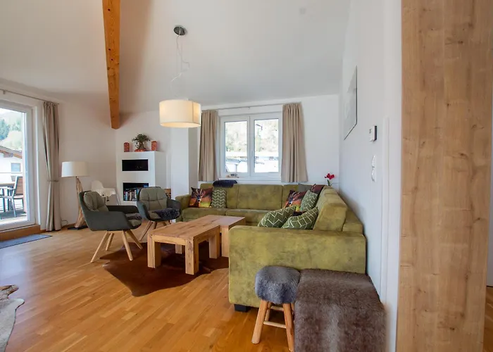 Penthouse Schmetterling Mit Dachterrasse * Целль-ам-Зеє