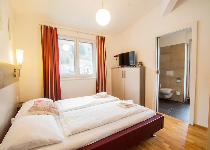 Penthouse Schmetterling Mit Dachterrasse *